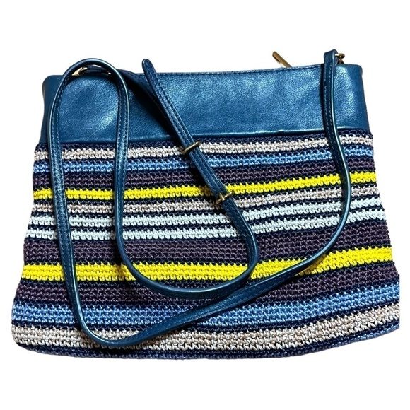 THE SAK COLLECTIVE Leather Trim Crochet Body Crossbody Bag Multi Pocket - Picture 4 of 11